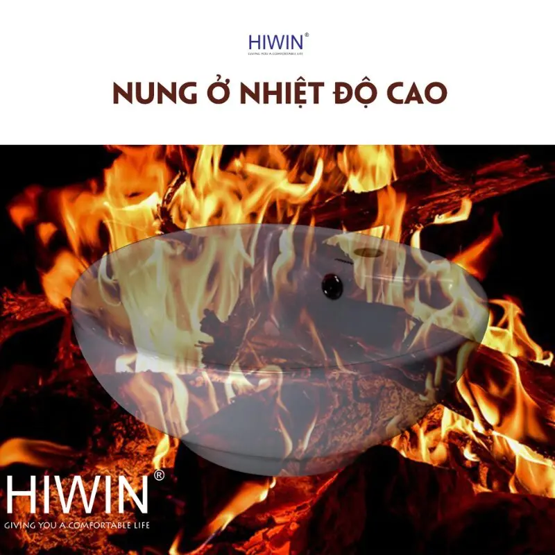 Giữ màu trắng sáng bền đẹp theo thời gian, ngay cả trong môi trường ẩm ướt thường xuyên