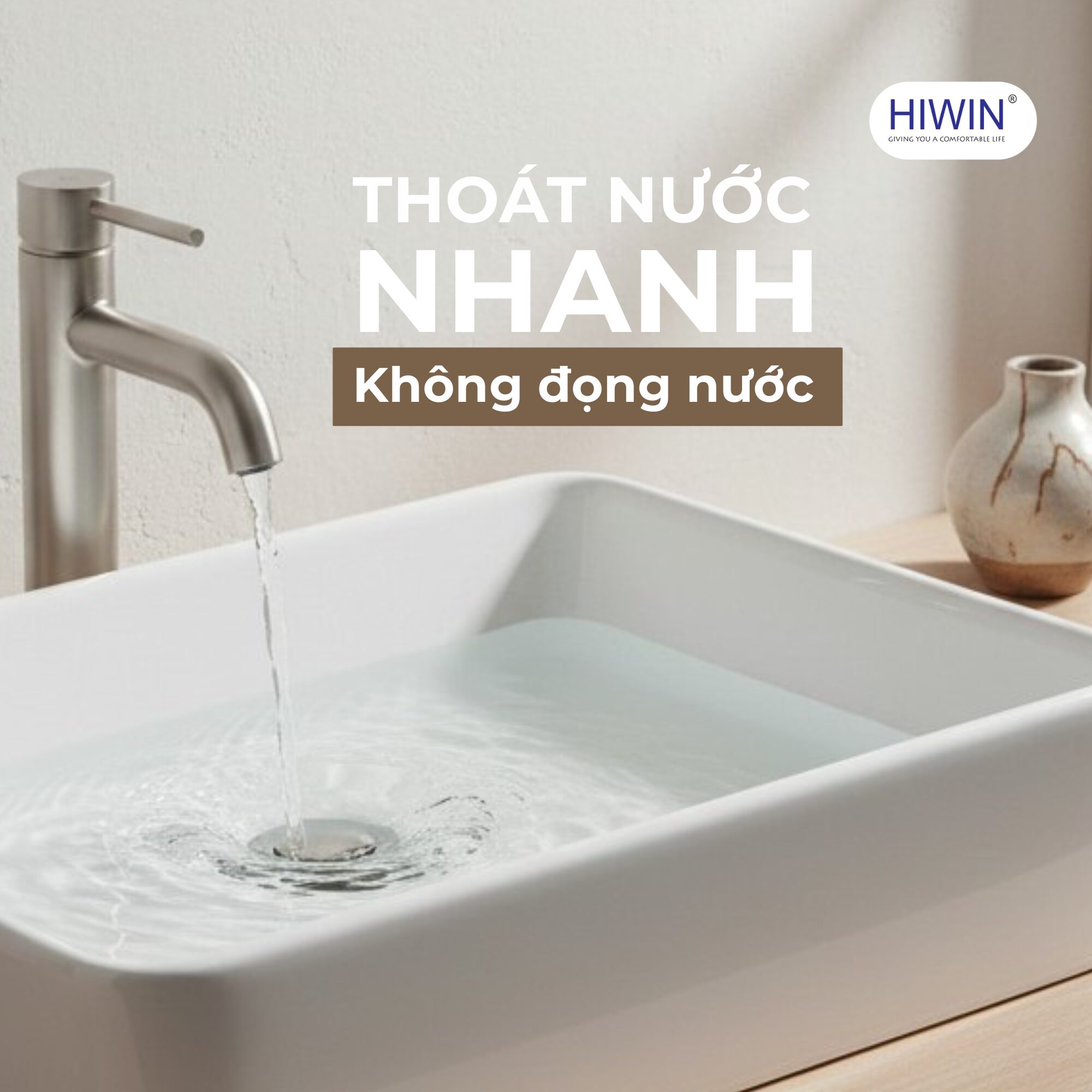 Lòng chậu lavabo LP-6200 thiết kế dốc giúp thoát nước nhanh không đọng nước
