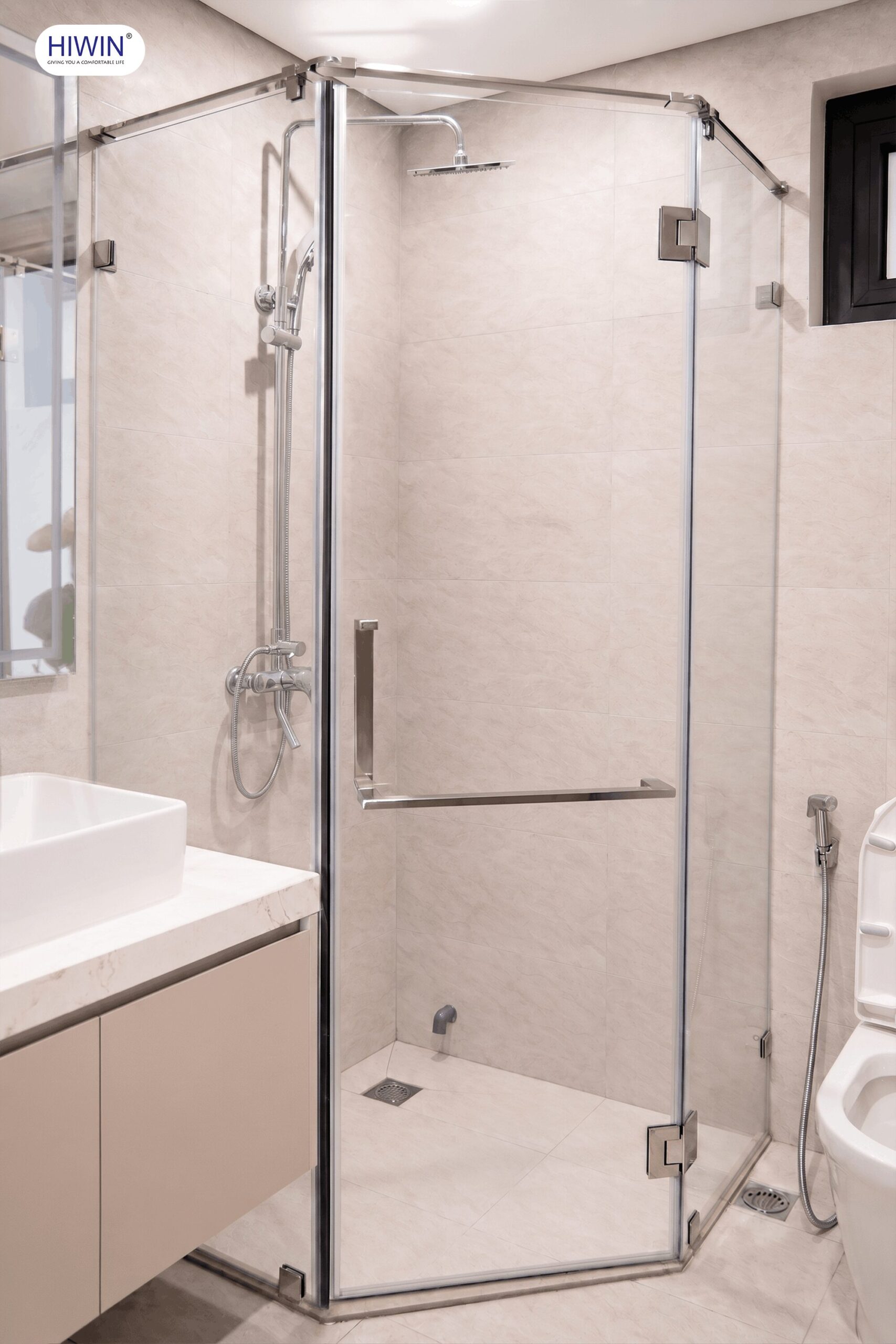 Bộ cabin tắm Hiwin kết cấu 135 độ